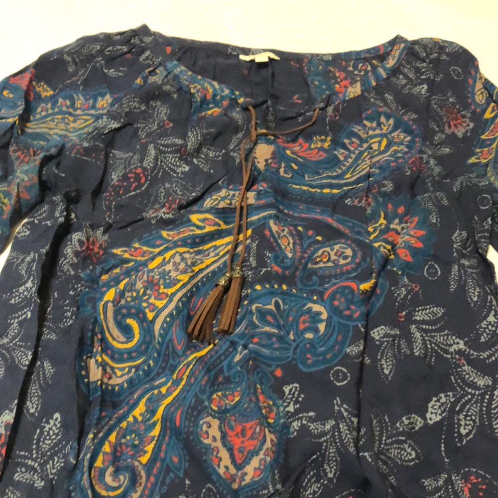 Blue paisley top